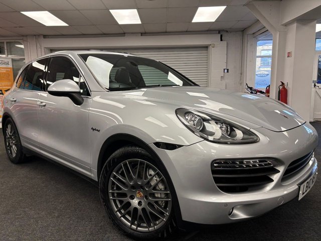 2010 10 Porsche Cayenne 3.0h V6 S SUV 5dr Petrol Hybrid TiptronicS 4WD Euro 5 (s/s) (380 ps)