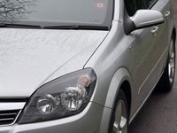 USED 2008 L VAUXHALL ASTRA 1.9 CDTi 8v SRi Hatchback 5dr Diesel Automatic (189 g/km, 118 bhp) 
