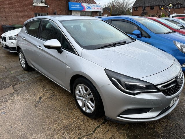 2016 16 Vauxhall Astra 1.6 CDTi ecoTEC BlueInjection Design Hatchback 5dr Diesel Manual Euro 6 (110 ps)