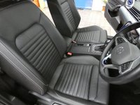 USED 2020 70 VOLKSWAGEN PASSAT 1.4 TSI 13kWh GTE Advance Estate 5dr Petrol Plug-in Hybrid DSG Euro 6 (s/s) (218 ps) SAT NAV LEATHER HEATED SEATS CRUISE CONTROL PARKING SENSORS 1 OWNER EXCELLENT SERVICE HISTORY WARRANTY
