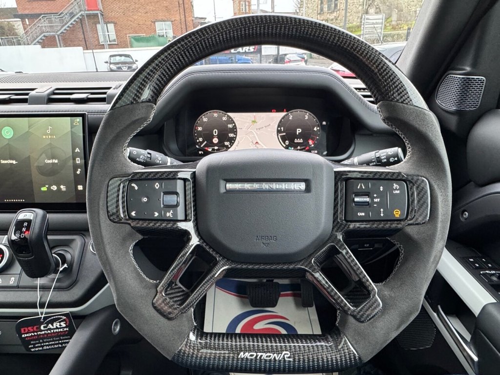 USED 2023 72 LAND ROVER DEFENDER 3.0 D250 MHEV HSE SUV 3dr Diesel Auto 4WD Euro 6 (s/s) (250 ps) FULL PANORAMIC GLASS SUNROOF