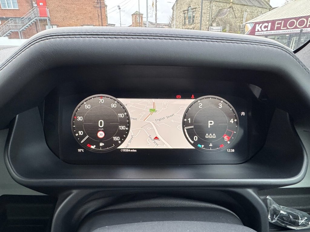 USED 2023 72 LAND ROVER DEFENDER 3.0 D250 MHEV HSE SUV 3dr Diesel Auto 4WD Euro 6 (s/s) (250 ps) FULL PANORAMIC GLASS SUNROOF