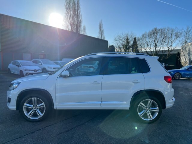 View our VOLKSWAGEN TIGUAN