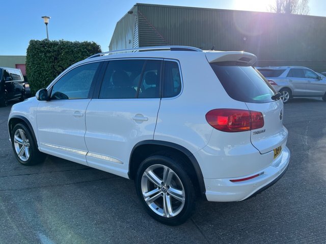 View our VOLKSWAGEN TIGUAN