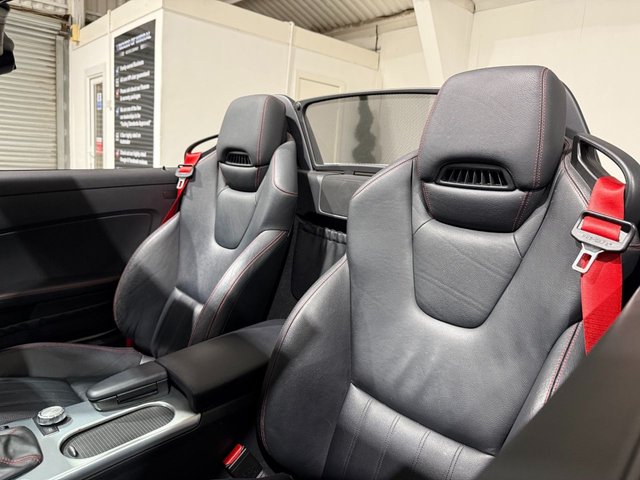 View our MERCEDES-BENZ SLK
