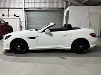 USED 2015 15 MERCEDES-BENZ SLK 1.8 SLK200 AMG Sport Convertible 2dr Petrol G-Tronic+ Euro 5 (s/s) (184 ps) 