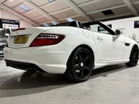 USED 2015 15 MERCEDES-BENZ SLK 1.8 SLK200 AMG Sport Convertible 2dr Petrol G-Tronic+ Euro 5 (s/s) (184 ps) 