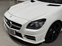USED 2015 15 MERCEDES-BENZ SLK 1.8 SLK200 AMG Sport Convertible 2dr Petrol G-Tronic+ Euro 5 (s/s) (184 ps) 