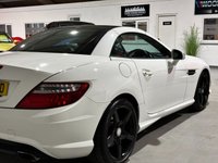 USED 2015 15 MERCEDES-BENZ SLK 1.8 SLK200 AMG Sport Convertible 2dr Petrol G-Tronic+ Euro 5 (s/s) (184 ps) 