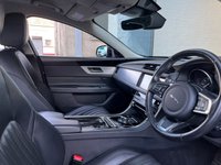 USED 2019 19 JAGUAR XF 2.0i Portfolio GPF Sportbrake 5dr Petrol Auto Euro 6 (s/s) (250 ps) 