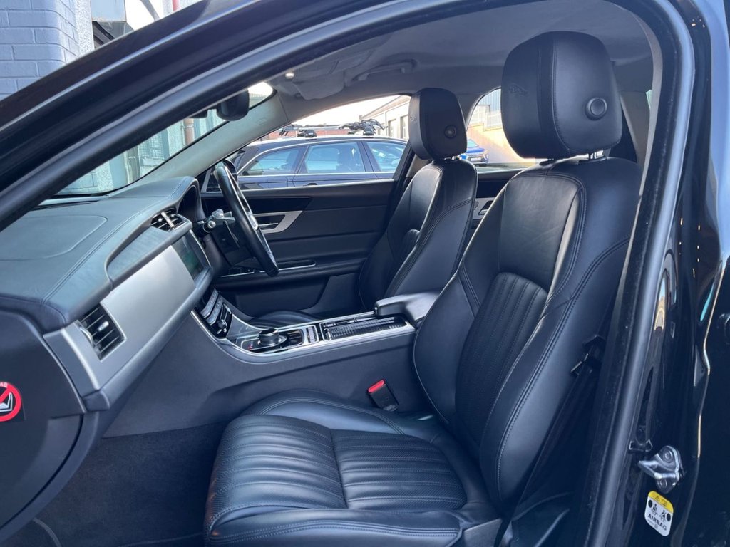 USED 2019 19 JAGUAR XF 2.0i Portfolio GPF Sportbrake 5dr Petrol Auto Euro 6 (s/s) (250 ps) 