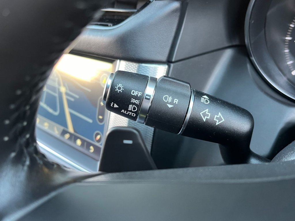 USED 2019 19 JAGUAR XF 2.0i Portfolio GPF Sportbrake 5dr Petrol Auto Euro 6 (s/s) (250 ps) 