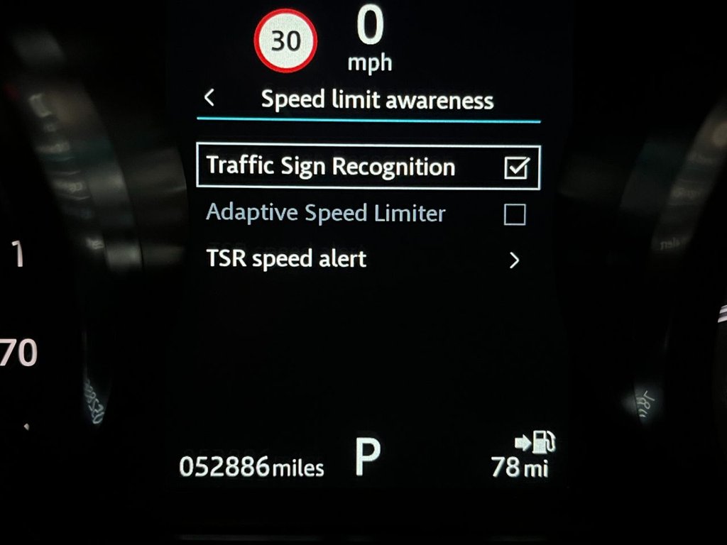 USED 2019 19 JAGUAR XF 2.0i Portfolio GPF Sportbrake 5dr Petrol Auto Euro 6 (s/s) (250 ps) 
