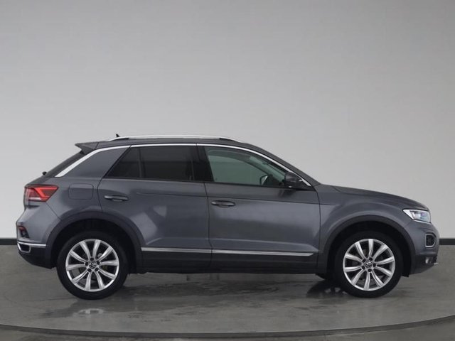 View our VOLKSWAGEN T-ROC