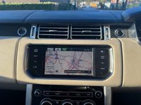 USED 2015 65 LAND ROVER RANGE ROVER 4.4 SD V8 Autobiography SUV 5dr Diesel Auto 4WD Euro 5 (339 ps) 