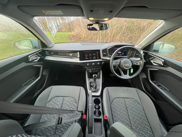 2021 AUDI A1 - Photo 9