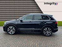 USED 2017 67 VOLKSWAGEN TIGUAN 2.0 TDI R-Line SUV 5dr Diesel DSG 4Motion Euro 6 (s/s) (150 ps) Deep Black - Pan Roof - PDC
