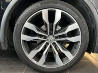 USED 2017 67 VOLKSWAGEN TIGUAN 2.0 TDI R-Line SUV 5dr Diesel DSG 4Motion Euro 6 (s/s) (150 ps) Deep Black - Pan Roof - PDC