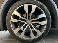 USED 2017 67 VOLKSWAGEN TIGUAN 2.0 TDI R-Line SUV 5dr Diesel DSG 4Motion Euro 6 (s/s) (150 ps) Deep Black - Pan Roof - PDC