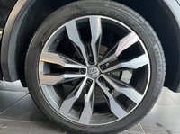 USED 2017 67 VOLKSWAGEN TIGUAN 2.0 TDI R-Line SUV 5dr Diesel DSG 4Motion Euro 6 (s/s) (150 ps) Deep Black - Pan Roof - PDC