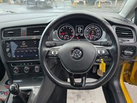 USED 2019 68 VOLKSWAGEN GOLF 1.5 TSI EVO SE Nav Hatchback 5dr Petrol Manual Euro 6 (s/s) (130 ps) A LOVELY ADDITION TO OUR FORECOURT FINISHED IN SUPER STRIKING METALLIC YELLOW PAINT+ONLY 1 FORMER KEEPER+PARK ASSIST+AIR CONDITIONING+ALLOY WHEELS+1 FULL YEARS MOT PRIOR TO COLLECTION+CALL NOW TO ARRANGE A VIEWING+DONT MISS OUT!!!!!!!!!!!!!!!!!!!!!!