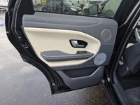 USED 2017 17 LAND ROVER RANGE ROVER EVOQUE 2.0 TD4 SE Tech SUV 5dr Diesel Manual 4WD Euro 6 (s/s) (180 ps) ANOTHER STUNNING ADDITION TO OUR EXTENSIVE EVOQUE SELECTION+ONLY 1 FORMER KEEPER+SERVICE HISTORY+DIESEL+ULEZ COMPLIANT+PRIVACY GLASS+FULL LEATHER INTERIOR+FULL PANORAMIC GLASS ROOF WITH POWERED BLIND+SATELLITE NAVIGATION+PARK ASSIST+CLIMATE CONTROL+18 INCH ALLOY WHEELS+1 FULL YEARS MOT PRIOR TO COLLECTION+COST NEW &pound;37940 MAKING THIS USED VEHICLE GREAT VALUE AT OUR LOW PRICE+FULL RANGE OF FINANCE OPTIONS AVAILABLE+CALL TODAY TO ARRANGE A VIEWING!!!!!!!!!!!!!!!!!!!!!!!!!!!!!!!!!!!!