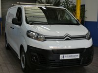 USED 2022 22 CITROEN E-DISPATCH e 1000 75kWh Enterprise Pro M Panel Van 6dr Electric Auto MWB (7.4kW Charger) (136 ps) 3 SEATS AC BLUETOOTH CRUISE CLOTH VINYL INTERIOR ROOF RACK PLYLINED BULKHEAD 2 OWNERS FROM NEW WARRANTY
