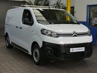 USED 2022 22 CITROEN E-DISPATCH e 1000 75kWh Enterprise Pro M Panel Van 6dr Electric Auto MWB (7.4kW Charger) (136 ps) 3 SEATS AC BLUETOOTH CRUISE CLOTH VINYL INTERIOR ROOF RACK PLYLINED BULKHEAD 2 OWNERS FROM NEW WARRANTY