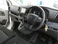 USED 2022 22 CITROEN E-DISPATCH e 1000 75kWh Enterprise Pro M Panel Van 6dr Electric Auto MWB (7.4kW Charger) (136 ps) 3 SEATS AC BLUETOOTH CRUISE CLOTH VINYL INTERIOR ROOF RACK PLYLINED BULKHEAD 2 OWNERS FROM NEW WARRANTY
