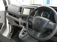 USED 2022 22 CITROEN E-DISPATCH e 1000 75kWh Enterprise Pro M Panel Van 6dr Electric Auto MWB (7.4kW Charger) (136 ps) 3 SEATS AC BLUETOOTH CRUISE CLOTH VINYL INTERIOR ROOF RACK PLYLINED BULKHEAD 2 OWNERS FROM NEW WARRANTY