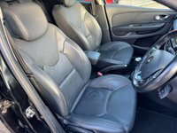 USED 2018 18 RENAULT CLIO 1.5 dCi Signature Nav Hatchback 5dr Diesel Manual Euro 6 (s/s) (90 ps) 