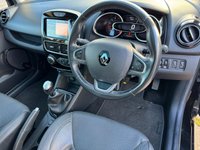 USED 2018 18 RENAULT CLIO 1.5 dCi Signature Nav Hatchback 5dr Diesel Manual Euro 6 (s/s) (90 ps) 