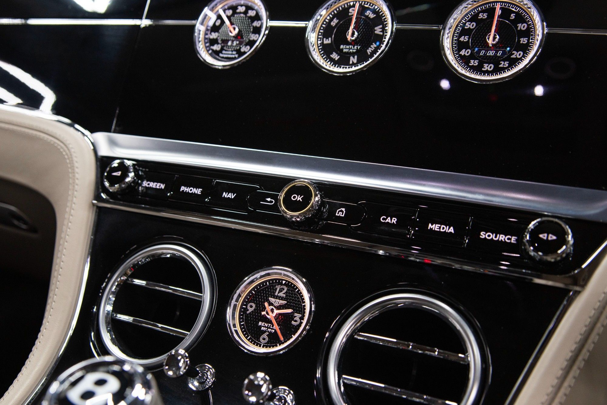 USED 2019 R BENTLEY CONTINENTAL 6.0 W12 GT 