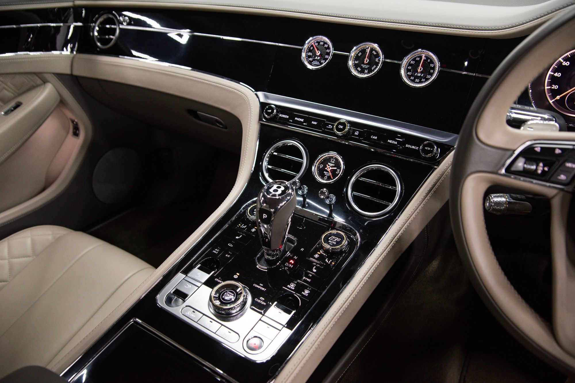 USED 2019 R BENTLEY CONTINENTAL 6.0 W12 GT 
