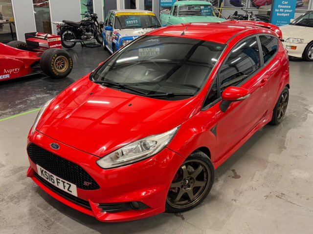 View our FORD FIESTA