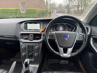 USED 2014 64 VOLVO V40 CROSS COUNTRY 2.0 D4 Lux Nav Hatchback 5dr Diesel Manual Euro 6 (s/s) (190 ps) 