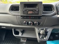 USED 2020 20 RENAULT MASTER 2.3 dCi 35 BUSINESS REFRIDGERATED CHILLER VAN OVERNIGHT STANDBY FWD MWB Medium Roof Euro 6  