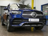 USED 2021 71 MERCEDES-BENZ GLE 2.0 GLE350de 31.2kWh AMG Line SUV 5dr Diesel Plug-in Hybrid G-Tronic 4MATIC Euro 6 (s/s) (320 ps) SAT NAV LEATHER HEATED SEATS REAR VIEW CAMERA CRUISE CONTROL PARKING SENSORS 1 OWNER SERVICE HISTORY WARRANTY