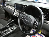 USED 2021 71 KIA SORENTO 1.6 h T-GDi 2 SUV 5dr Petrol Hybrid Auto AWD Euro 6 (s/s) (226 bhp) 7 SEATS REAR VIEW CAMERA CRUISE CONTROL PARKING SENSORS 1 OWNER SERVICE HISTORY KIA WARRANTY TILL SEPT 2028
