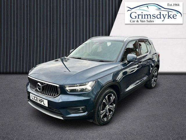 View our VOLVO XC40