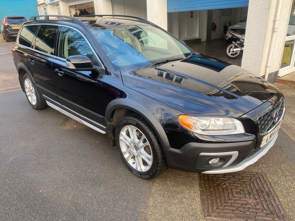 USED 2014 14 VOLVO XC70 2.4 D5 SE Lux Estate 5dr Diesel Geartronic AWD Euro 5 (215 ps) WINTER AND FAMILY PACK