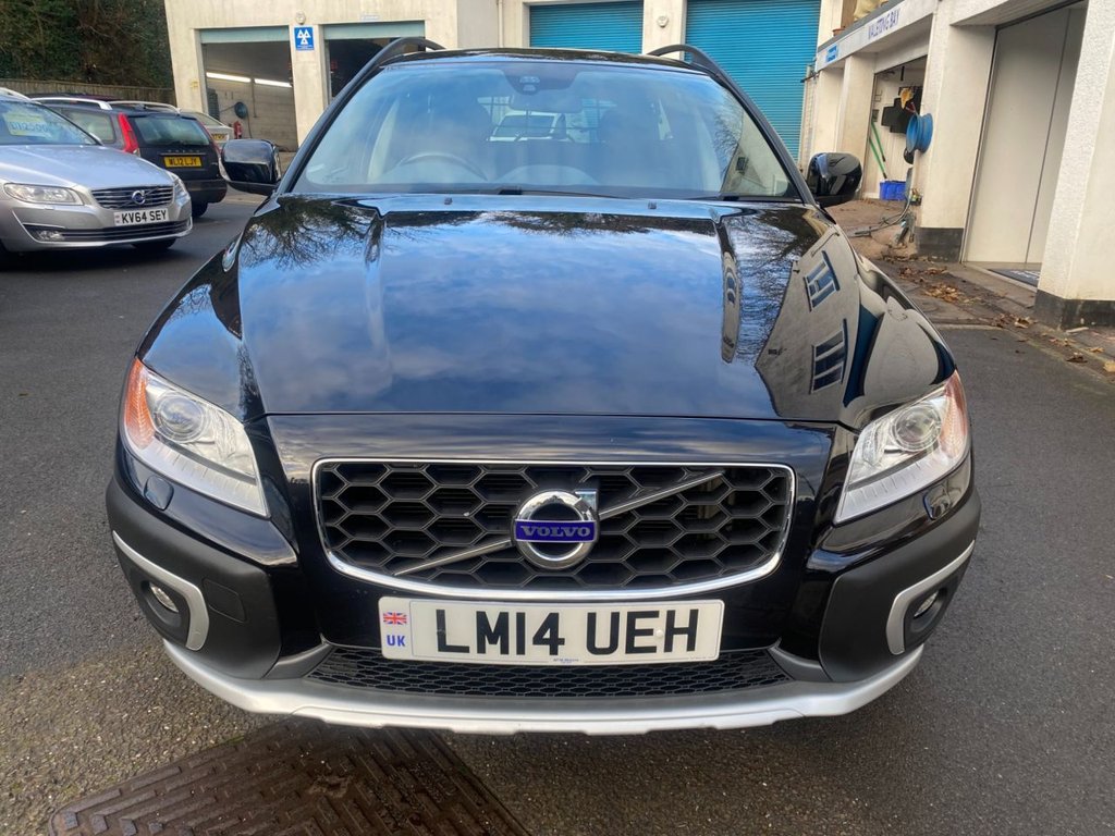USED 2014 14 VOLVO XC70 2.4 D5 SE Lux Estate 5dr Diesel Geartronic AWD Euro 5 (215 ps) WINTER AND FAMILY PACK