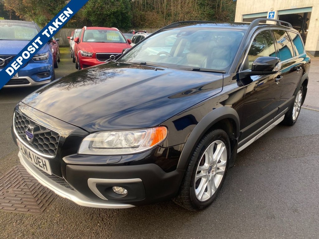 USED 2014 14 VOLVO XC70 2.4 D5 SE Lux Estate 5dr Diesel Geartronic AWD Euro 5 (215 ps) WINTER AND FAMILY PACK