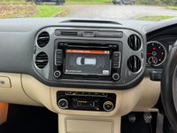 USED 2012 62 VOLKSWAGEN TIGUAN 2.0 TDI BlueMotion Tech SE SUV 5dr Diesel Manual 4WD Euro 5 (s/s) (140 ps) 