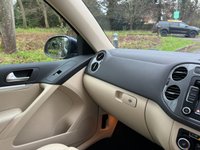 USED 2012 62 VOLKSWAGEN TIGUAN 2.0 TDI BlueMotion Tech SE SUV 5dr Diesel Manual 4WD Euro 5 (s/s) (140 ps) 