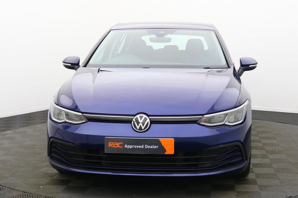 USED 2021 21 VOLKSWAGEN GOLF 1.5 TSI Life Hatchback 5dr Petrol Manual Euro 6 (s/s) (150 ps) Sat Nav Apple Car Play