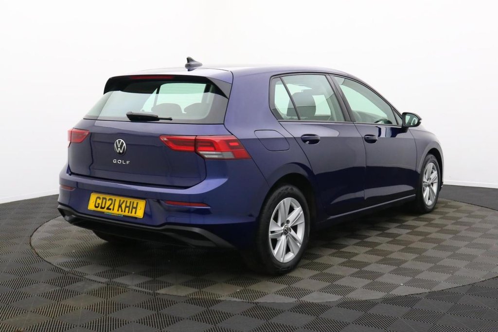 USED 2021 21 VOLKSWAGEN GOLF 1.5 TSI Life Hatchback 5dr Petrol Manual Euro 6 (s/s) (150 ps) Sat Nav Apple Car Play