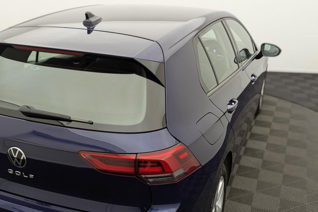USED 2021 21 VOLKSWAGEN GOLF 1.5 TSI Life Hatchback 5dr Petrol Manual Euro 6 (s/s) (150 ps) Sat Nav Apple Car Play