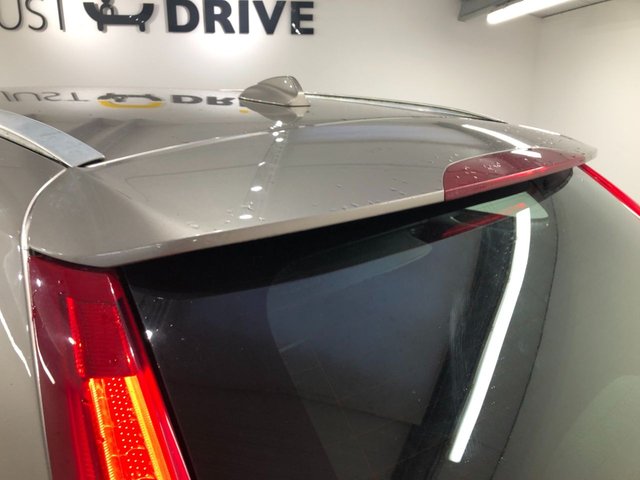 2015 Volvo V60 2L SE Lux 5dr - Photo 9