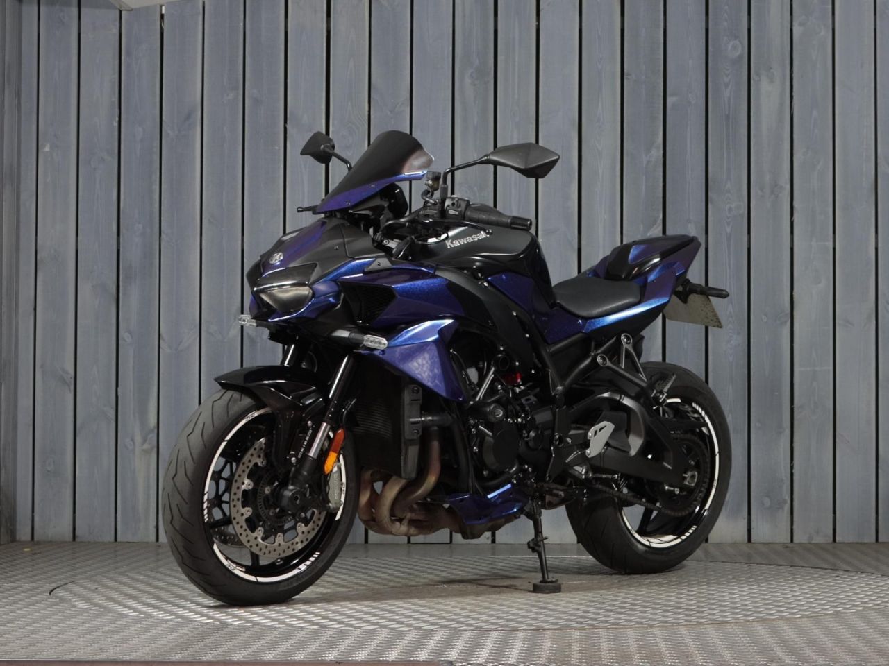 2021 KAWASAKI Z H2 BLACK with 4205 miles - Used Motorbikes